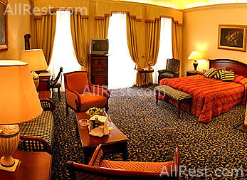 Grand Villa Argentina 8